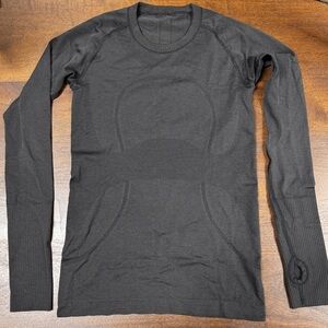 Lululemon athletica black long-sleeve tech top